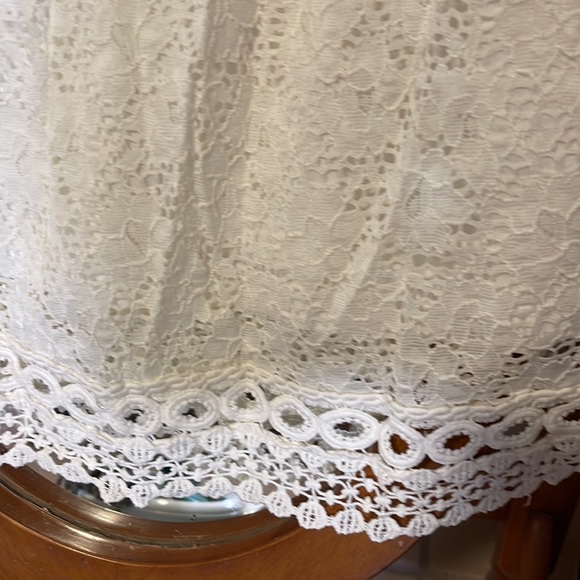 Beautiful woman dress - Picture 6 of 9